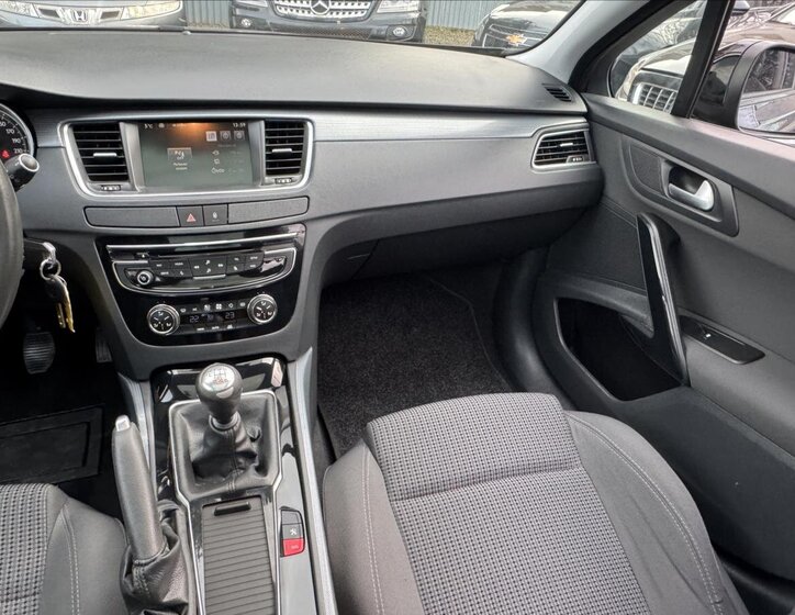 Peugeot 508 Kombi 1,6 l 84 kw