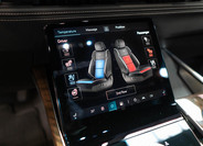 Cadillac Escalade 30