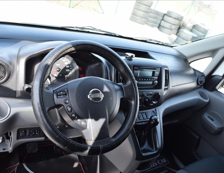 Nissan NV200 MPV 1,6 l 81 kw