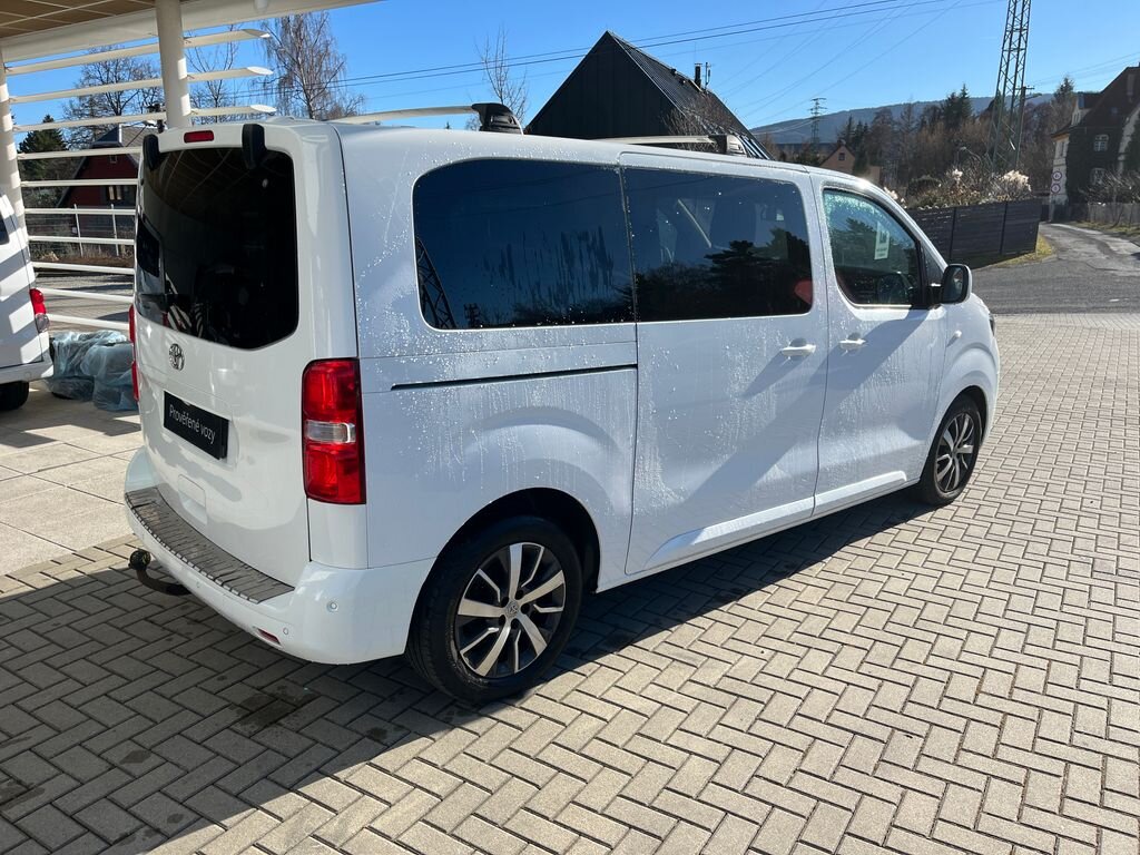 Toyota ProAce Verso VAN / Minibus 2,0 l 130 kw