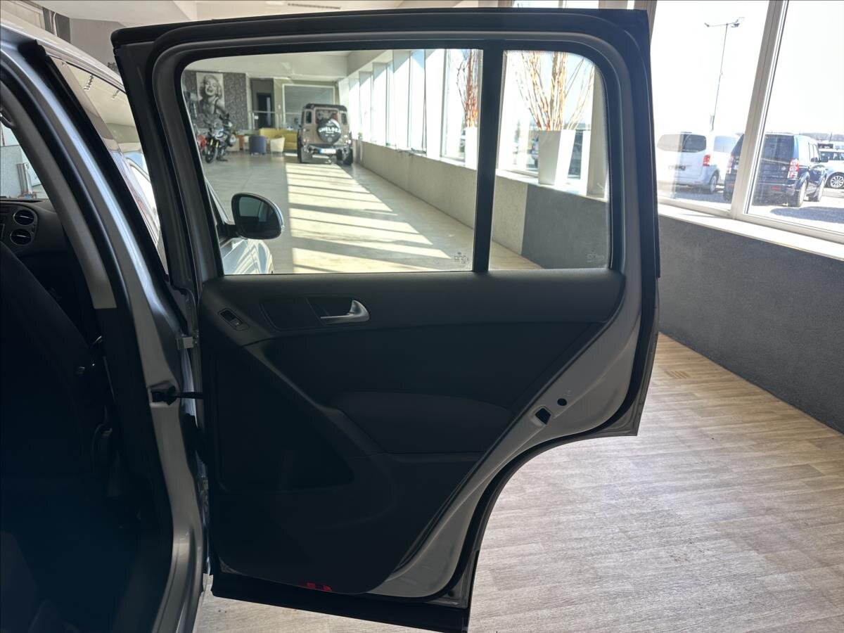Volkswagen Tiguan SUV / Terénní 2,0 l 103 kw