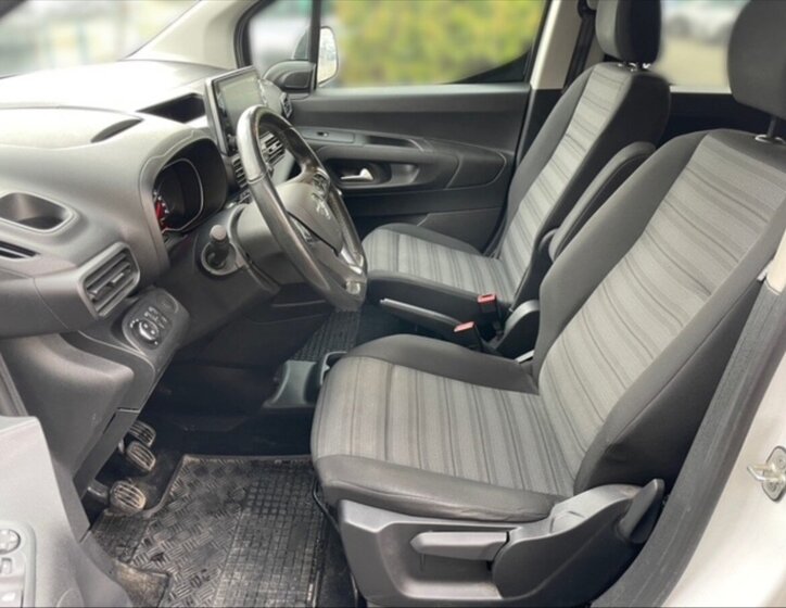 Opel Combo Ostatní 1,5 l 96 kw