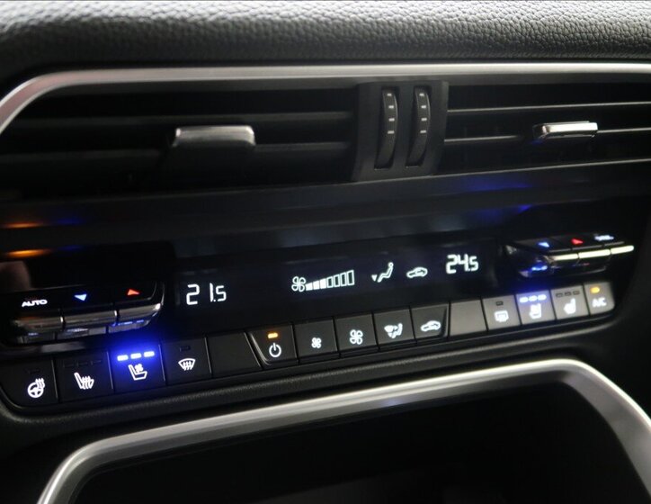 Mazda CX-60 SUV / Terénní 3,3 l 187 kw