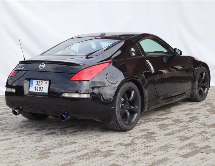 Nissan 350 Z Kupé 3,5 l 206 kw