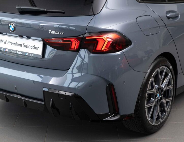 BMW Řada 1 Hatchback 2,0 l 120 kw