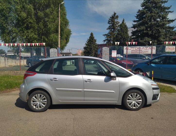 Citroën C4 Picasso 8