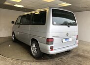 Volkswagen Caravelle 5