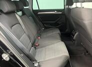 Volkswagen Passat 25