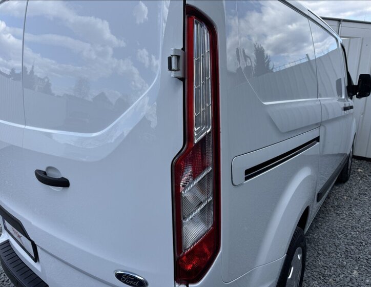 Ford Transit Custom Skříň 2,0 l 77 kw