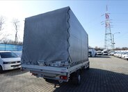 Peugeot Boxer Valník 2,2 l 121 kw