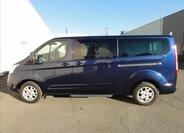 Ford Tourneo Custom 9