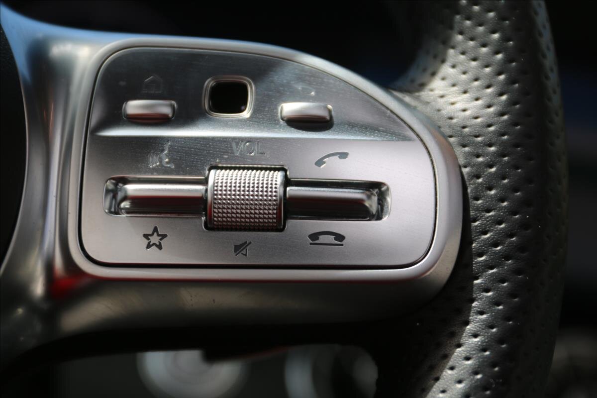 Mercedes-Benz Třídy E Kupé 2,9 l 250 kw