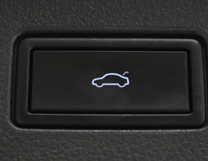 Volkswagen Passat Kombi 1,4 l 115 kw