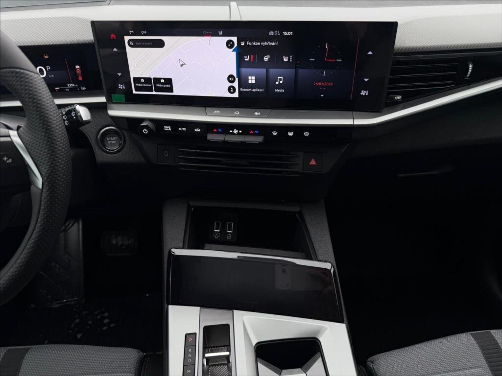 Opel Grandland SUV / Terénní 1,2 l 107 kw