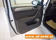 Volkswagen Touran 26