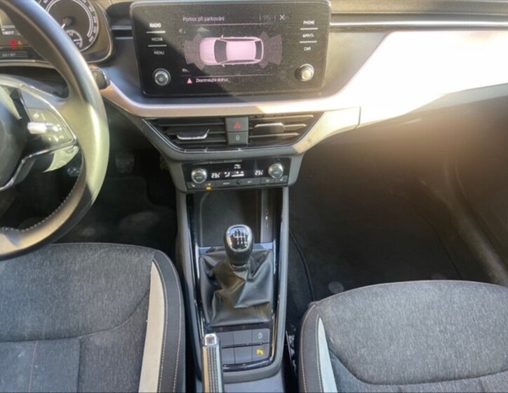 Škoda Scala Hatchback 1,5 l 110 kw