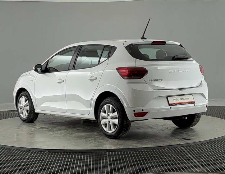 Dacia Sandero Hatchback 999,0 67 kw