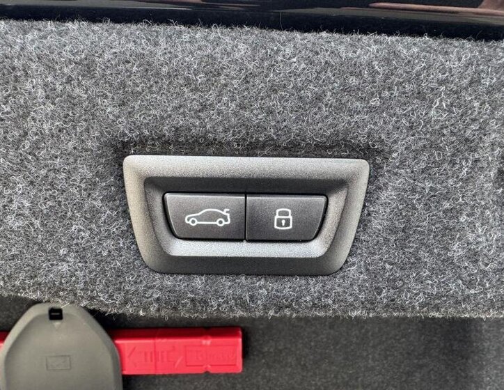 BMW i5 Ostatní 1,0 442 kw