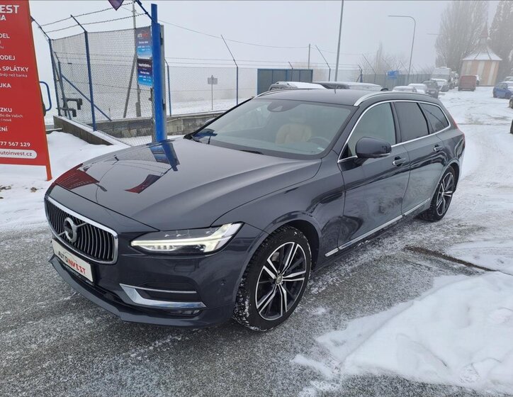 Volvo V90 Kombi 2,0 l 187 kw