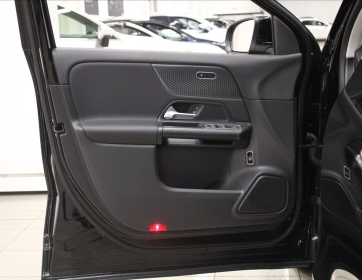 Mercedes-Benz GLA SUV 2,0 l 110 kw