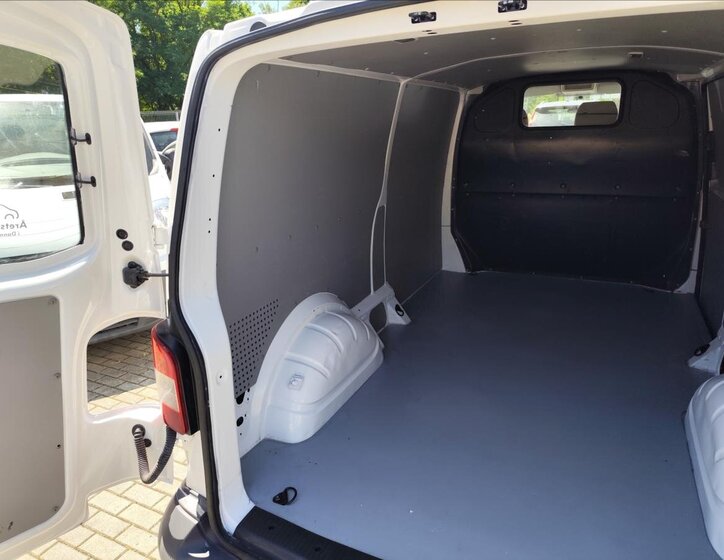 Volkswagen Transporter Ostatní 2,0 l 103 kw