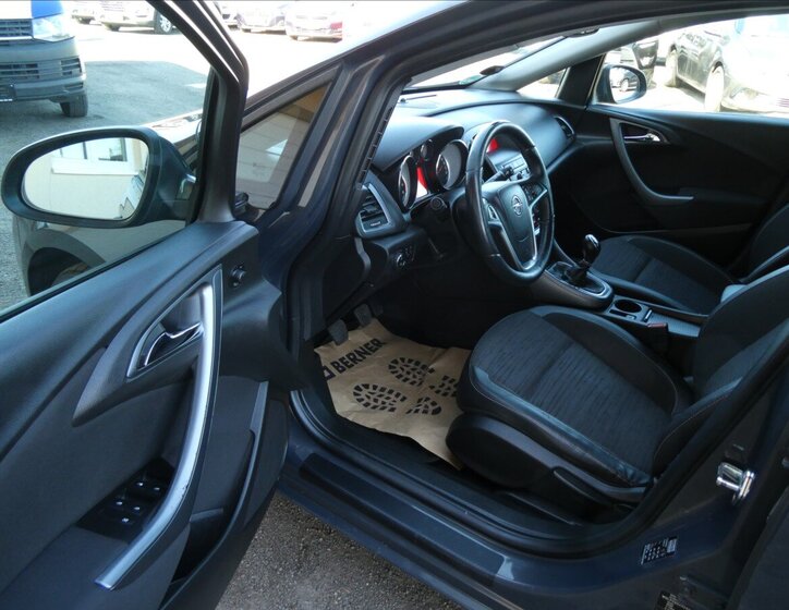 Opel Astra Kombi 1,4 l 103 kw