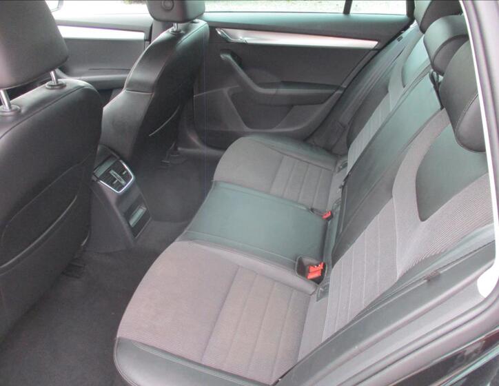 Škoda Octavia 16