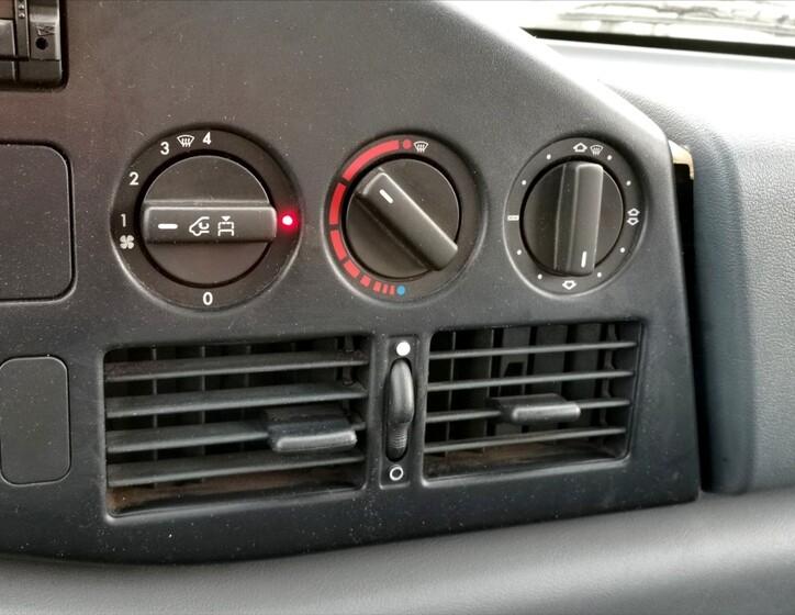 Mercedes-Benz Sprinter 10