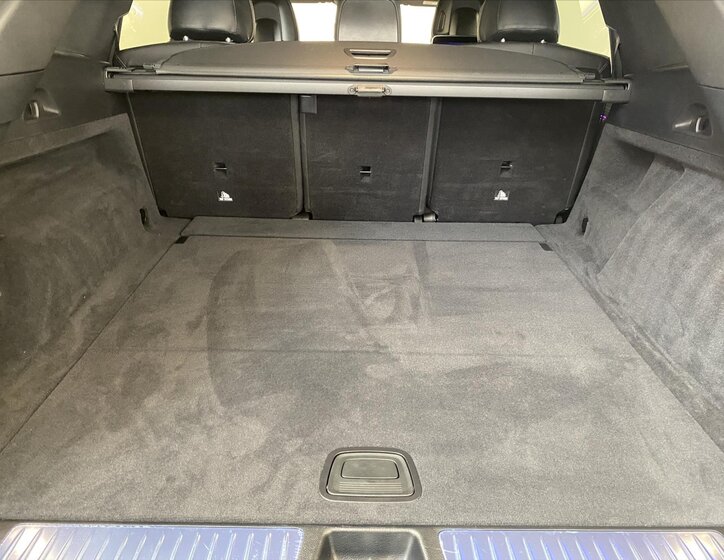 Mercedes-Benz EQS SUV / Terénní 0,0 330 kw