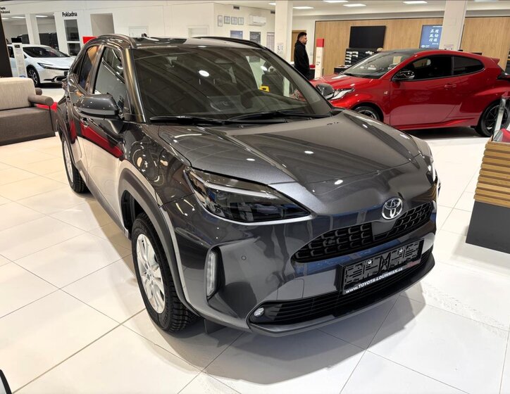 Toyota Yaris Cross 1