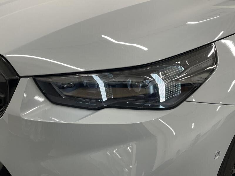 BMW M5 Sedan / Limuzína 4,4 l 430 kw