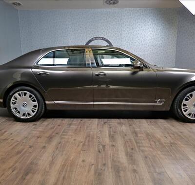 Bentley Mulsanne 3