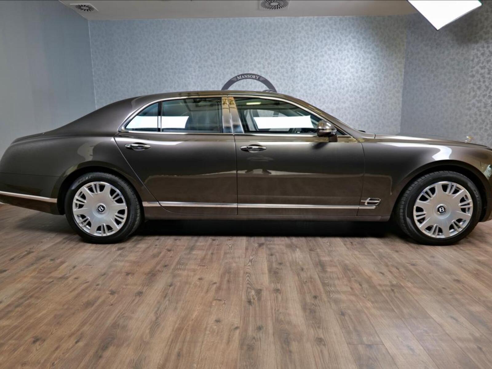Bentley Mulsanne 3