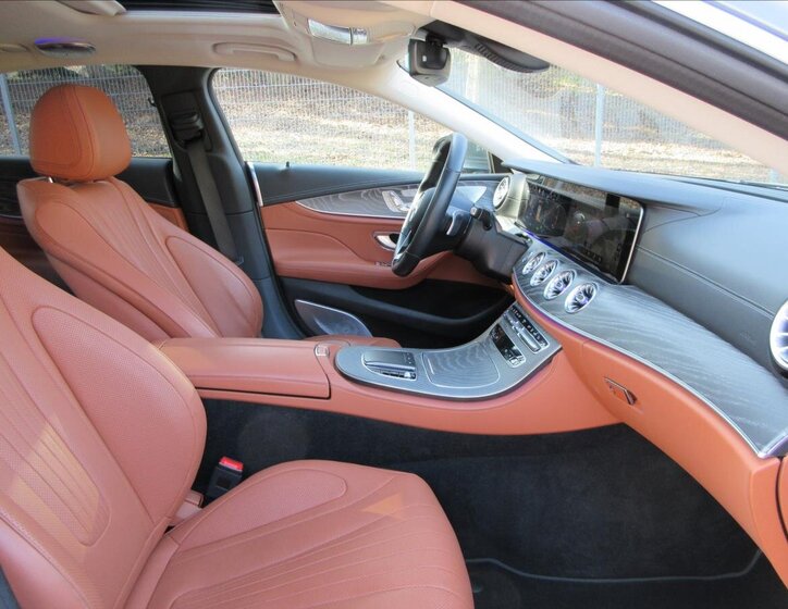 Mercedes-Benz CLS Sedan / Limuzína 3,0 l 270 kw