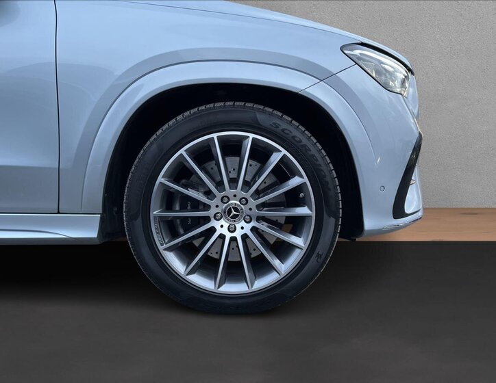 Mercedes-Benz GLE SUV 3,0 l 270 kw