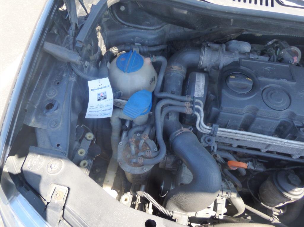 Volkswagen Caddy Kombi 2,0 l 103 kw