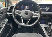 Volkswagen Golf 11