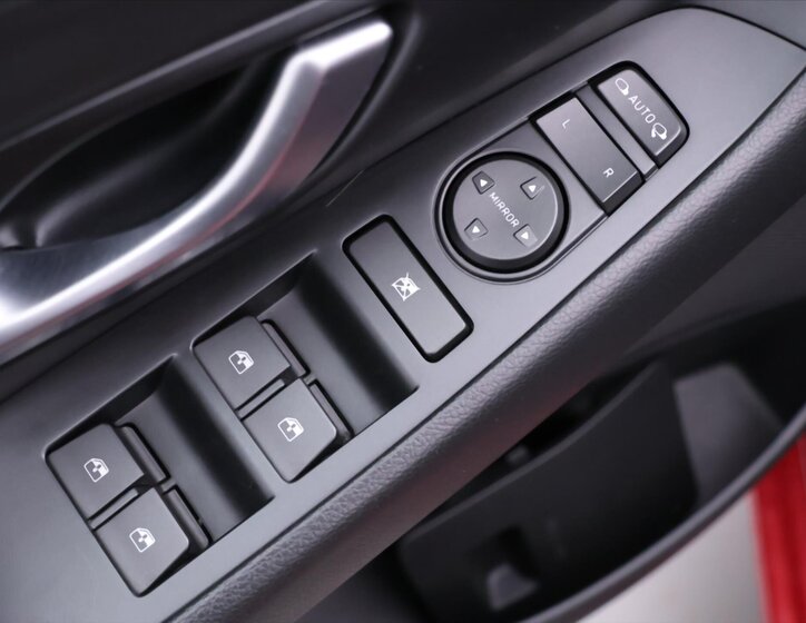 Hyundai i30 Kombi 998,0 88 kw