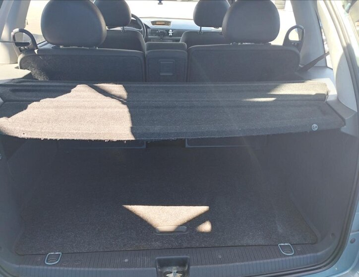 Opel Meriva MPV 1,6 l 77 kw