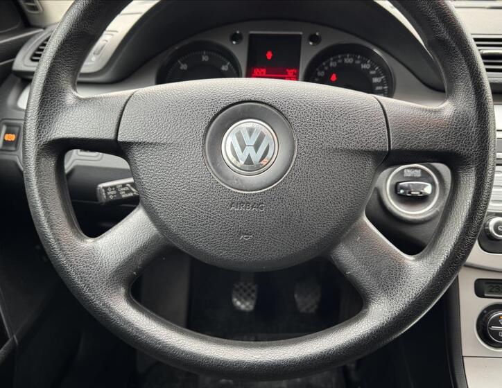 Volkswagen Passat 44