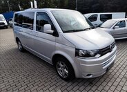 Volkswagen Caravelle Kombi 2,5 l 96 kw