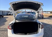 Tesla Model 3 Sedan / Limuzína 0,0 100 kw