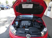 Volkswagen Golf Kombi 1,6 l 77 kw