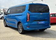 Ford Tourneo Custom 3