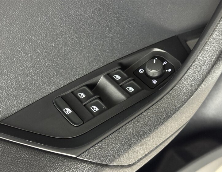 Škoda Karoq SUV 2,0 l 110 kw