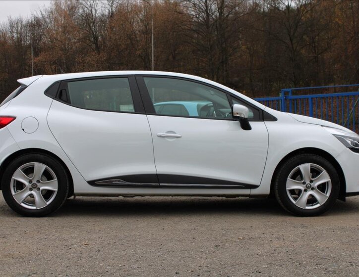 Renault Clio Hatchback 898,0 56 kw