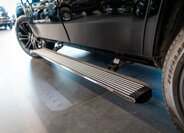 Jeep Grand Wagoneer SUV 6,4 l 351 kw