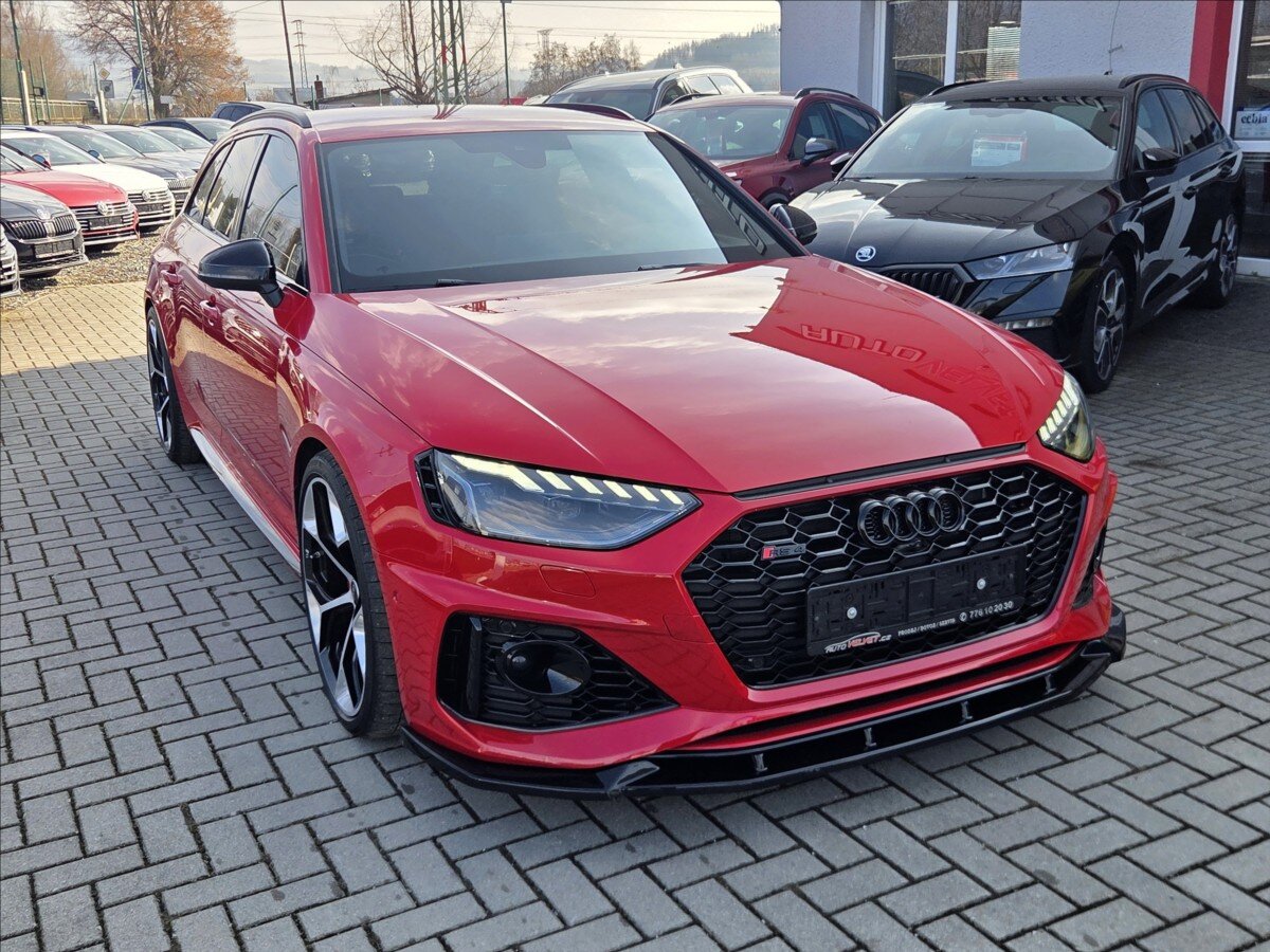 Audi RS 4 Kombi 2,9 l 331 kw