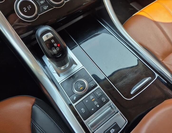 Land Rover Range Rover Sport 16