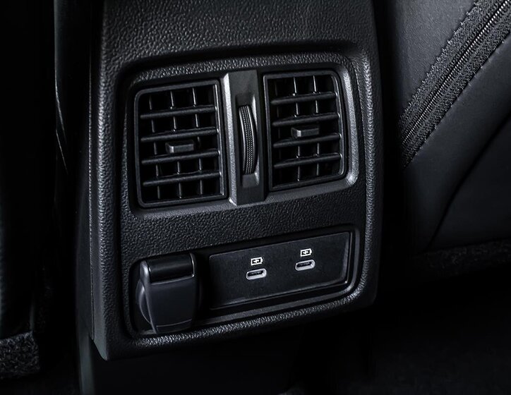 Mitsubishi ASX SUV / Terénní 1,3 l 104 kw